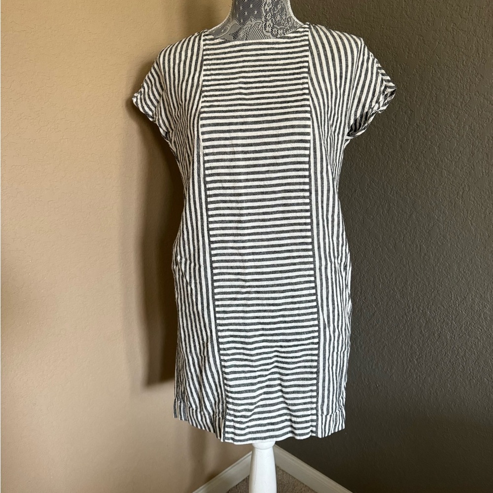 Madewell Black & White Linen Dress with Pockets